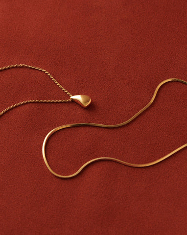 Lucy Williams Short Square Snake Chain Necklace